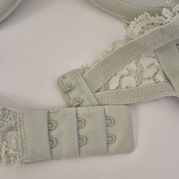 Vintage Victoria's Secret IPEX Lace Demi Bra 36C 2008 Y2k - Picture 8 of 9